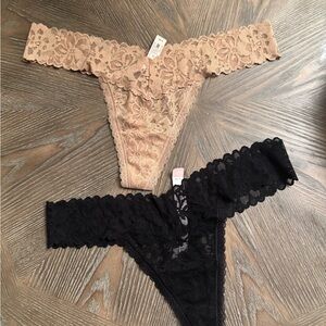 Victoria's Secret Lace Panty thong set Black and Tan NWT